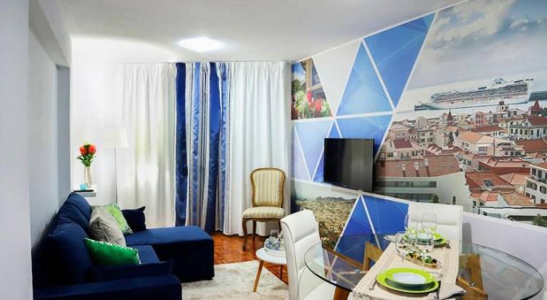 Funchal downtown 5min Marina 2 bedroom parking — photo 2