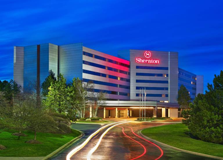 Sheraton Detroit Novi Hotel — photo 3