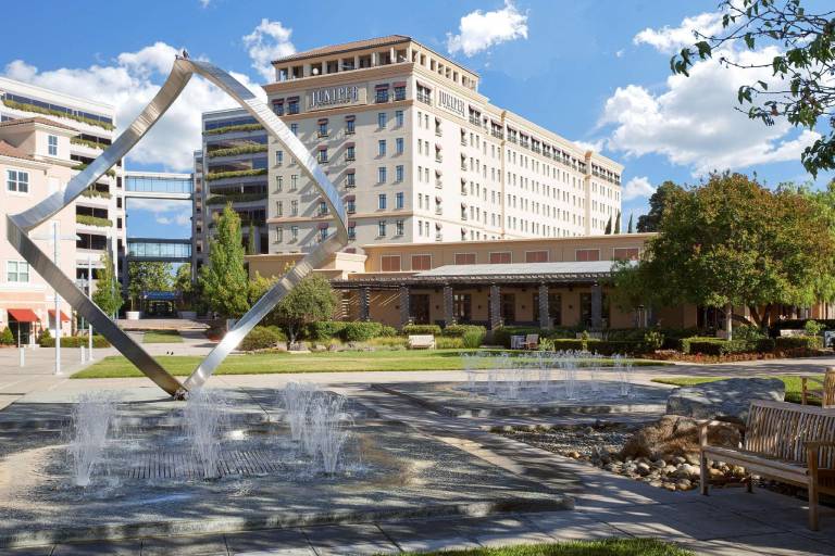 Juniper Hotel Cupertino, Curio Collection by Hilton in Cupertino, CA