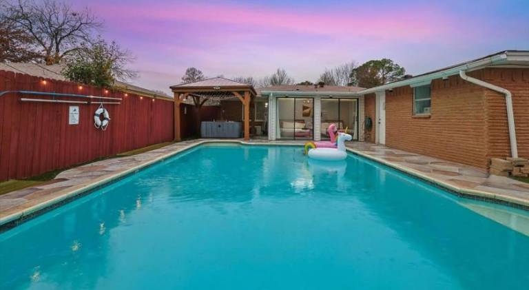 Vacation home with pool | Dogs allowed — photo 4