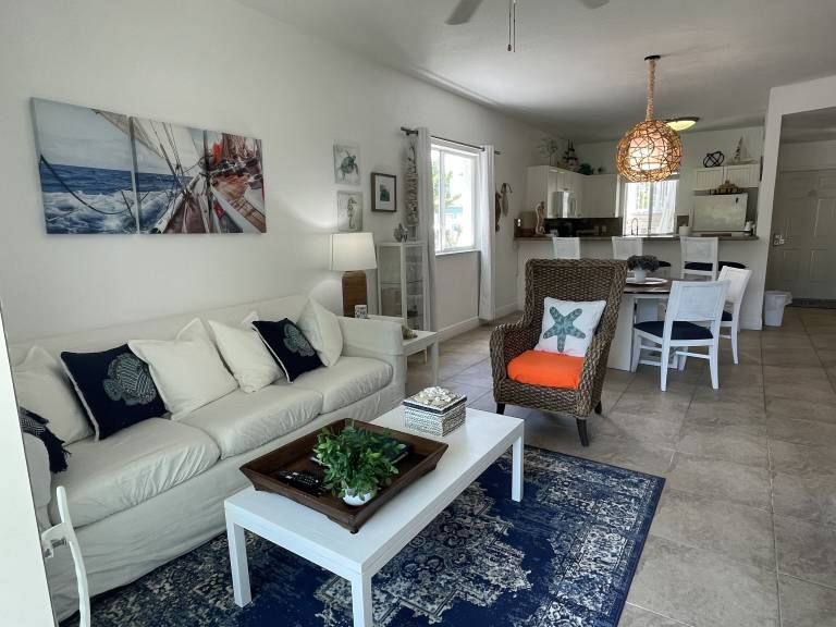 Condo Bailey Town