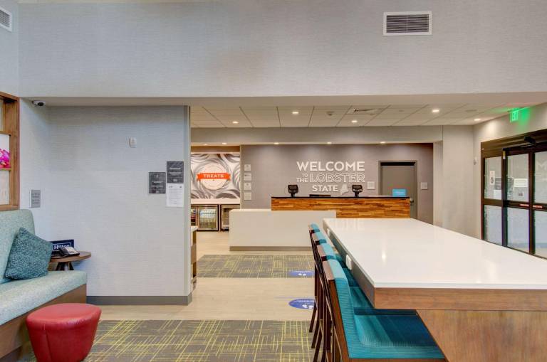 Hampton Inn & Suites Portland West — photo 5