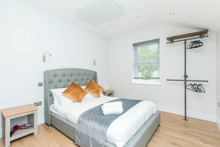Coldharbour Suites No 4 Hopewell
