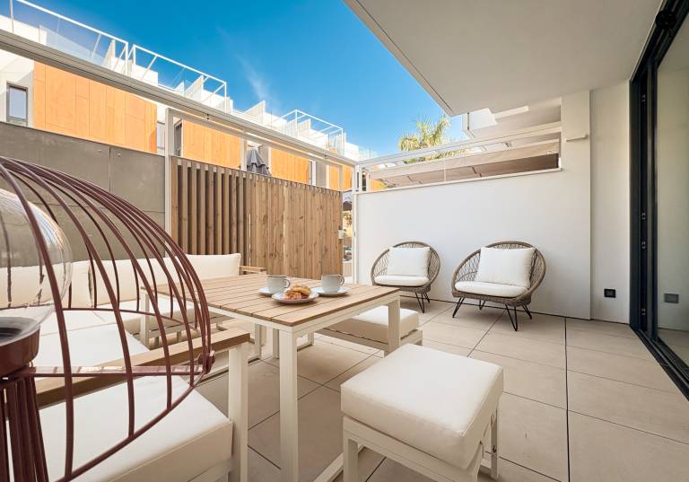 Charming villa with pool, terrace & garden | Next to the beach | Pet-friendly — photo 4