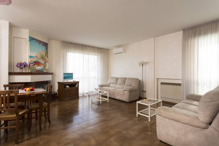 Rental apartment with 3 rooms for 8 persons — photo 4