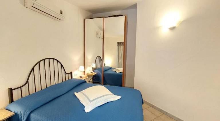 Beautiful holiday apartment with 2 rooms for 4 persons — photo 2