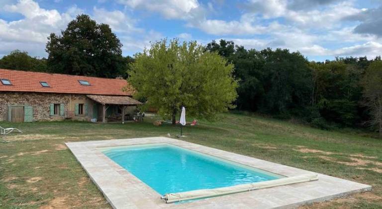 Spacious Family Home with Private Pool, Garden and Forest, Dordogne Countryside — photo 5