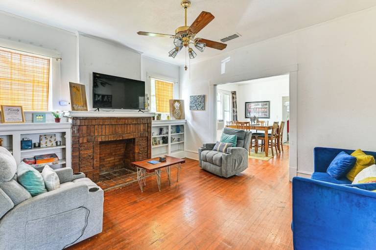 Cottage Queensborough