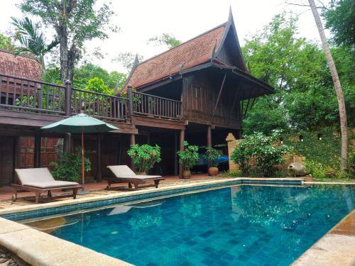 Resort  Pak Chom