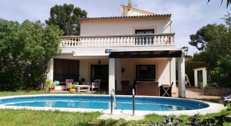 Fully equipped wonderful vacation home with terrace, barbeque & garden | Perfect for remote work | Dogs allowed in Capdepera