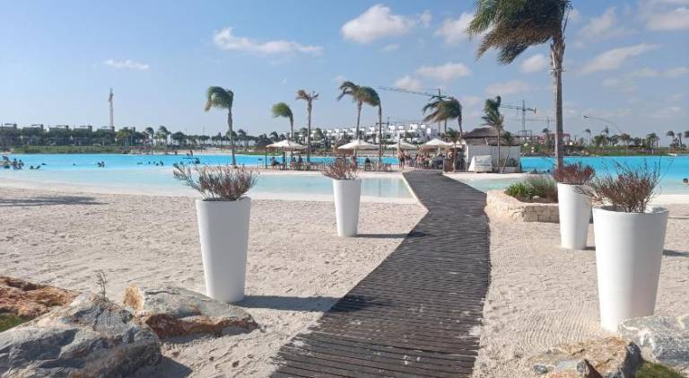Fully equipped ample villa with terrace, barbecue & private pool | Suitable for remote work | Pet-friendly — photo 5
