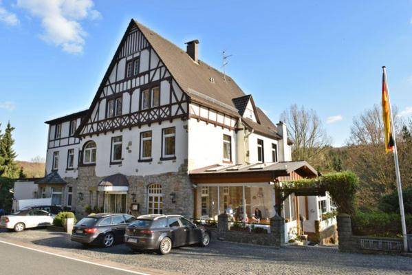 Bielefelder Berghotel zum Stillen Frieden — photo 4