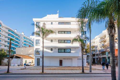 Rental apartment with terrace | Suitable for remote work in Benalmádena
