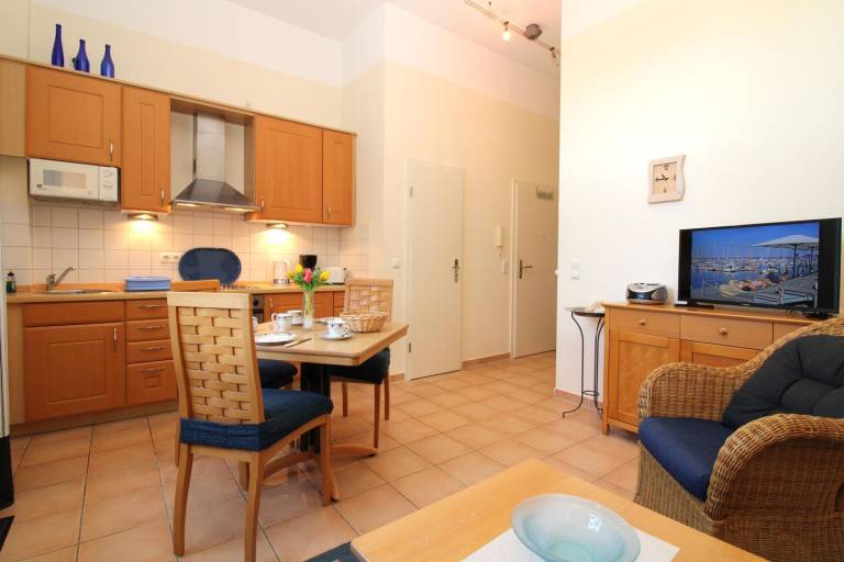 Haus am Park WE 1: strandnahe 2-Zimmer-Fewo mit Terrasse — photo 3