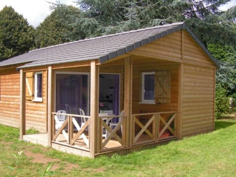 Chalet with patio & heated pool | Dogs allowed — photo 5