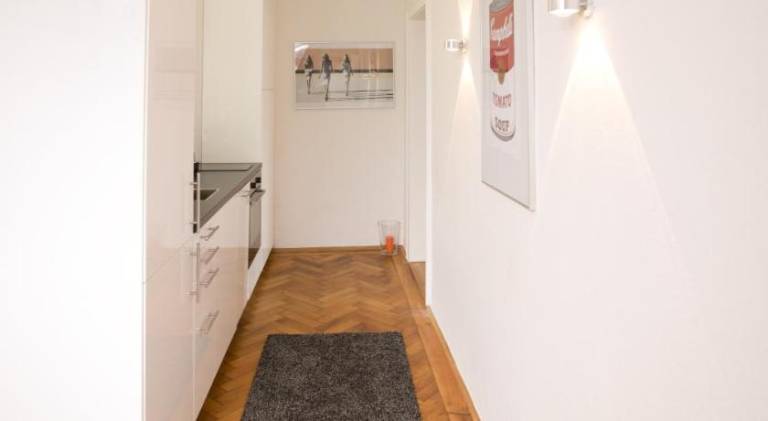 Serviced apartment for 6 persons — photo 4