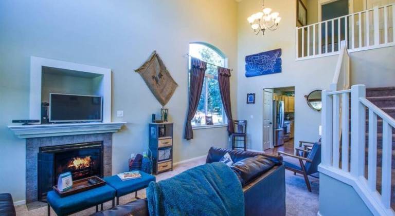 Vacation home with 4 rooms for 12 persons in Bend, OR