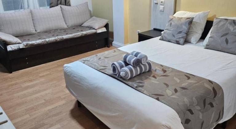 Hotel Victoria proche Stade de Rugby et Centre Ville — photo 2