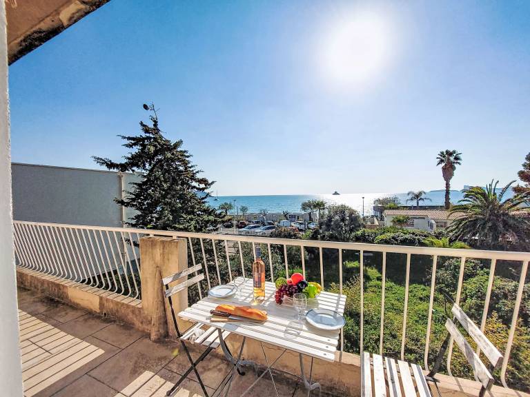 Rental apartment with barbecue & terrace | Sea view | Close to the beach | Pet-friendly — photo 2