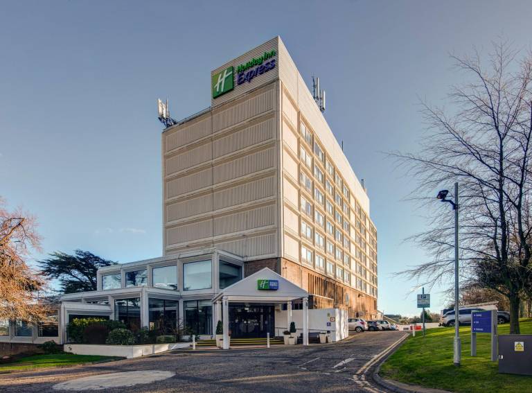 Holiday Inn Express Edinburgh City West By IHG in Stockbridge