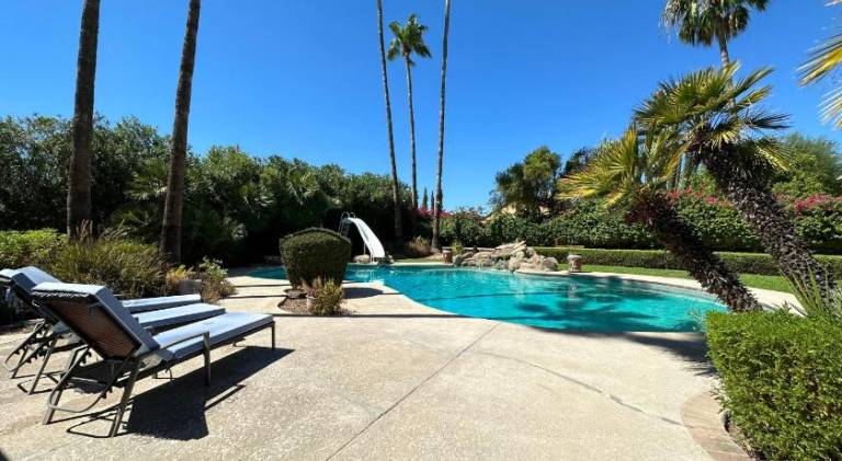 Vacation home with pool & jacuzzi | Pets allowed in Phoenix, AZ