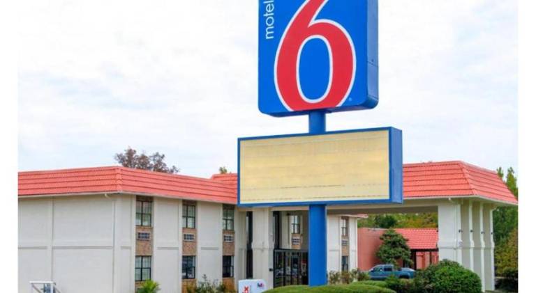 Motel 6 Palestine, TX — photo 4