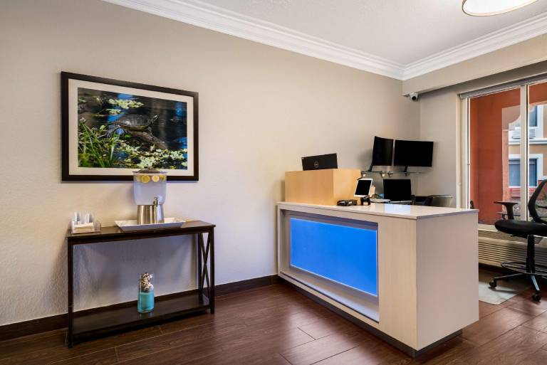 SureStay Plus by Best Western The Villages — photo 4