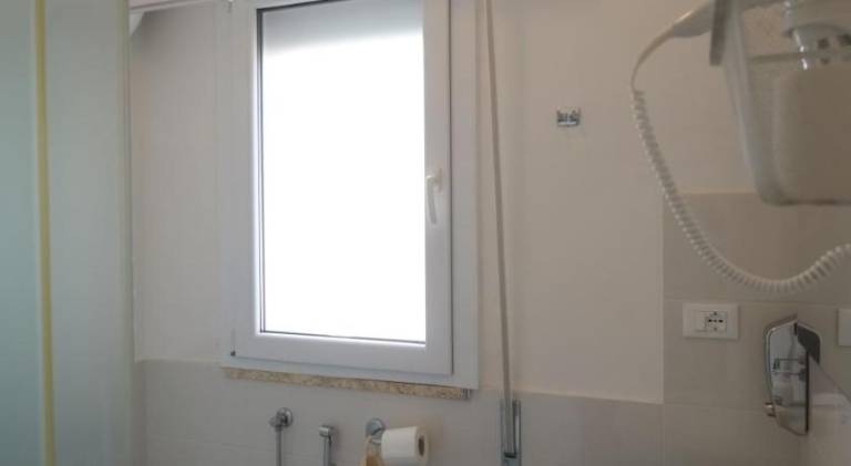 Apartment with 1 room for 4 persons — photo 2