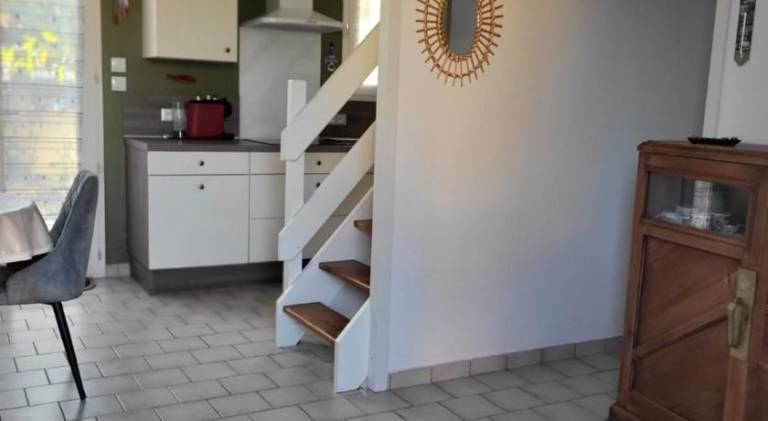 House with patio & garden | Dogs allowed — photo 3