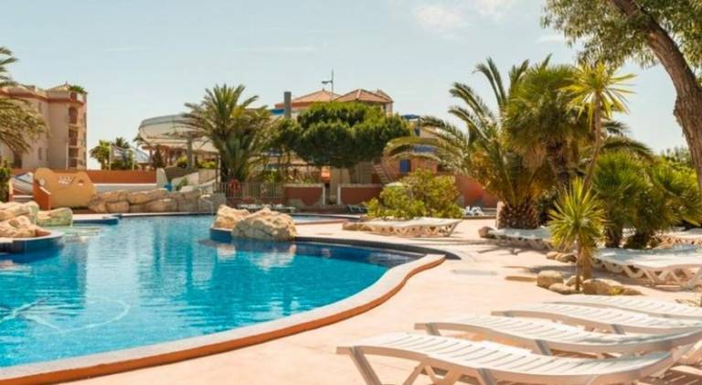 Le Lagon Rose nice bungalow Camping SIBLU le Mar Estang Canet-en-Roussillon, 2 rooms, 2 bathrooms, 2 — photo 3