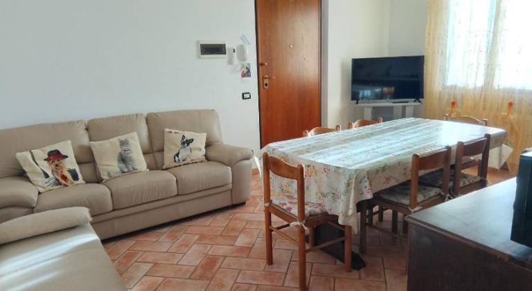 Apartment with 2 rooms for 5 persons — photo 2