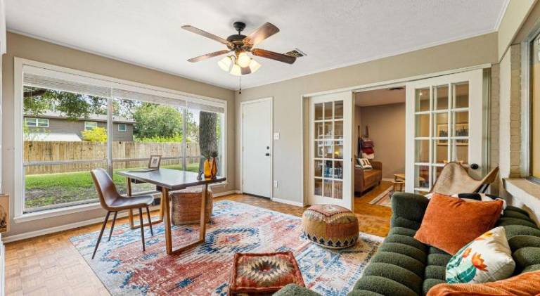 210 m&sup2; Ferienhaus