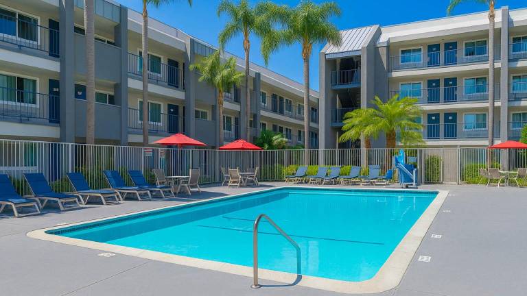 Motel 6 Anaheim, CA - Maingate — photo 5