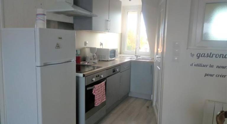 Apartment with 2 rooms for 5 persons — photo 2