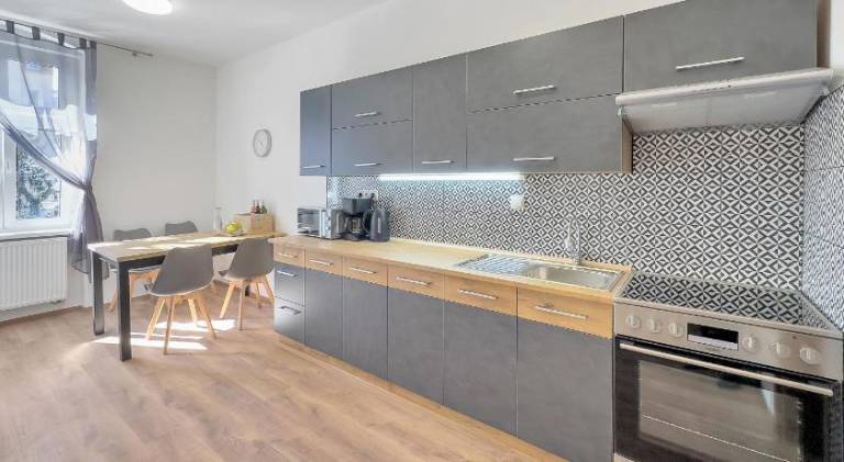 Rental apartment with 2 rooms for 7 persons — photo 2