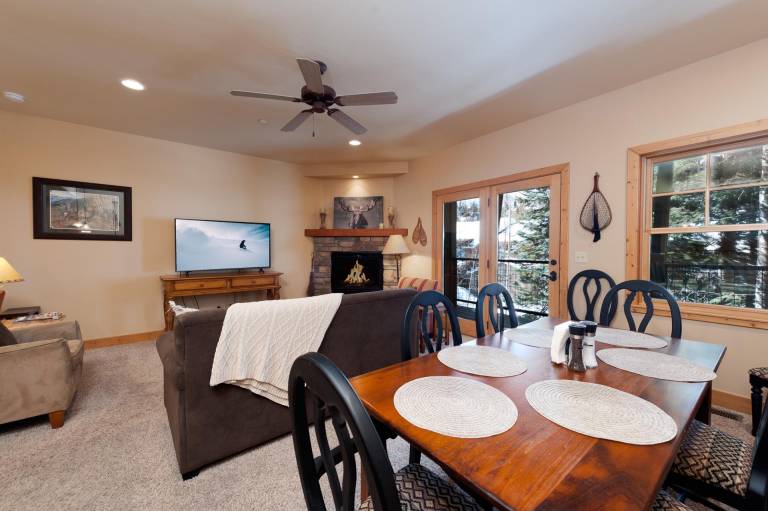 Pet Friendly Black Bear Townhome across from Purgatory - Views - Free Shuttle — photo 5