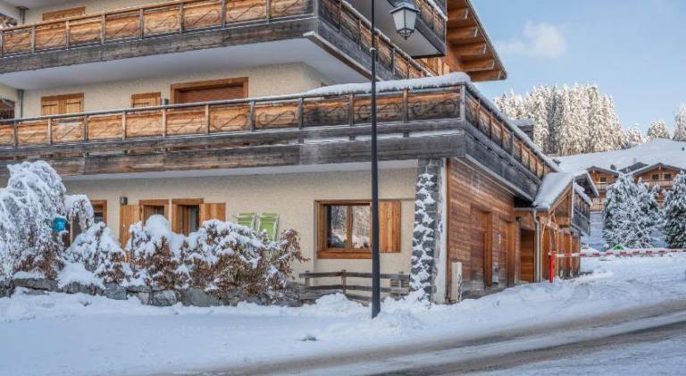 Apartment with 3 rooms for 6 persons in Les Gets