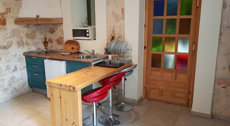 Rental apartment with 2 rooms for 6 persons — photo 3