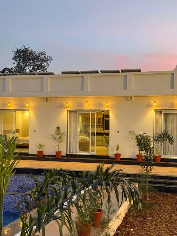 Ample villa with garden & private pool | Good for workation | Pets are welcome — photo 3