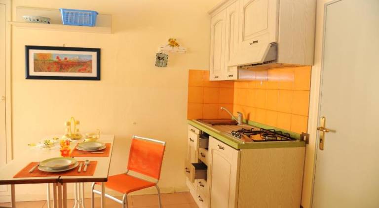Serviced apartment for 4 persons — photo 5