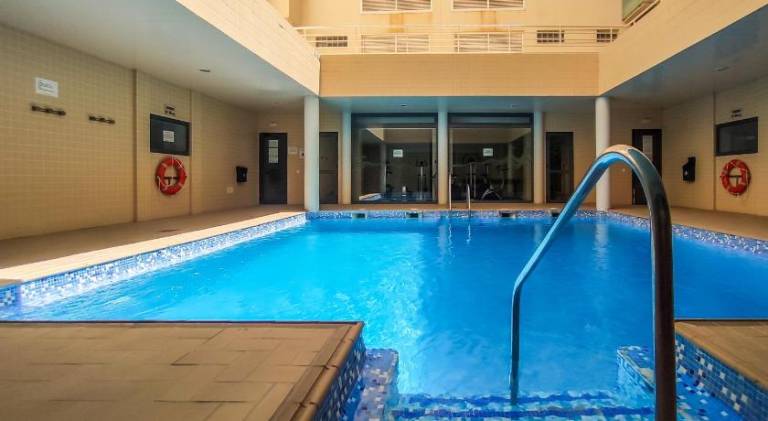 Apartment with private pool & terrace | Pets allowed — photo 3