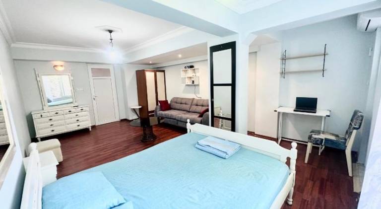Stylish&Luxury Flat with Garden Close to Sea in Antalya