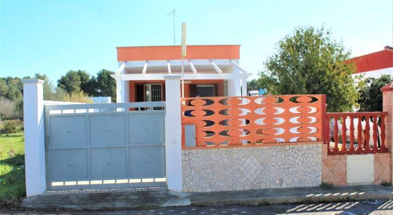 House | Beach nearby | Pets allowed in Porto Cesareo