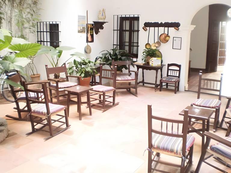 Hostal Gran Capitan — photo 4