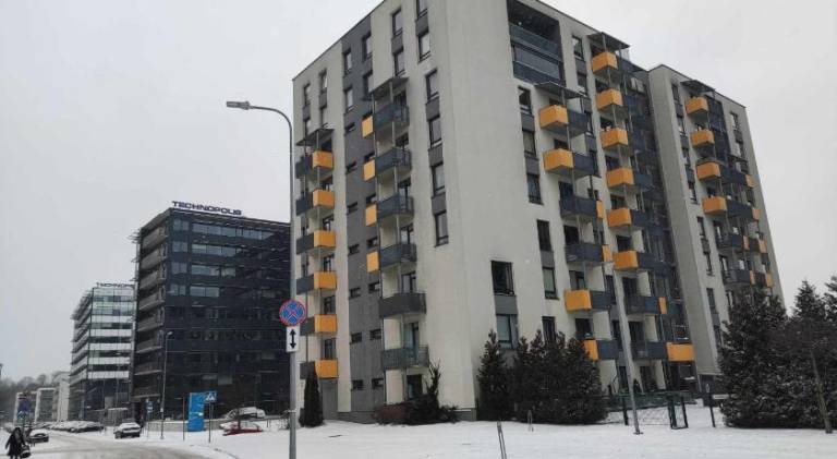 Hygge Oasis for family with free parking and wi fi — photo 3