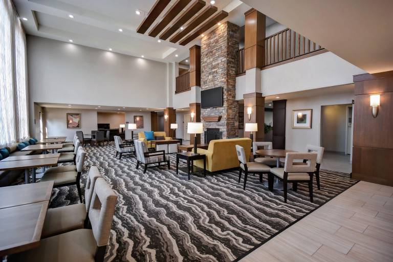 Staybridge Suites Holland By IHG — photo 2