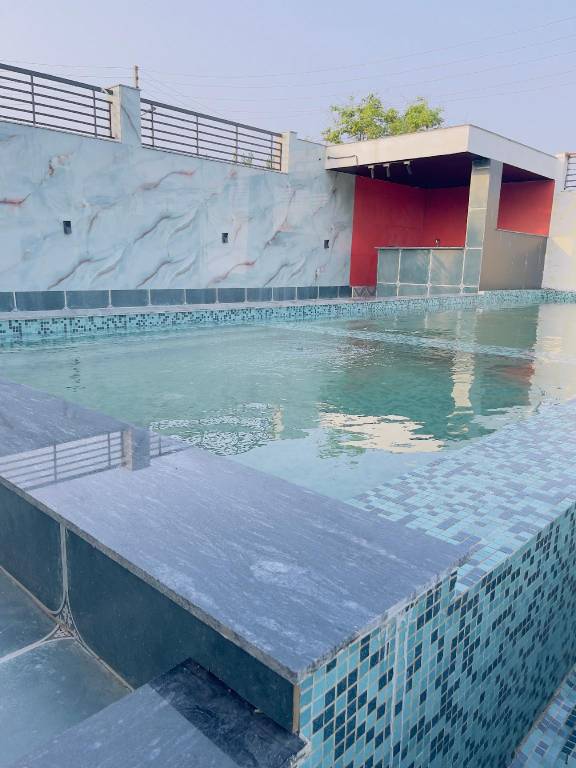 House with yard & pool | Suitable for remote work | Pet-friendly — photo 3