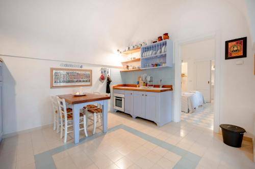 Holiday apartment with private pool & garden | Pets are welcome — photo 3