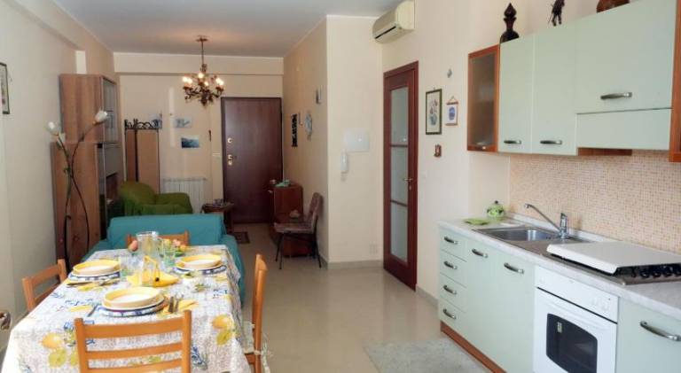 Rental apartment with 2 rooms for 4 persons — photo 5