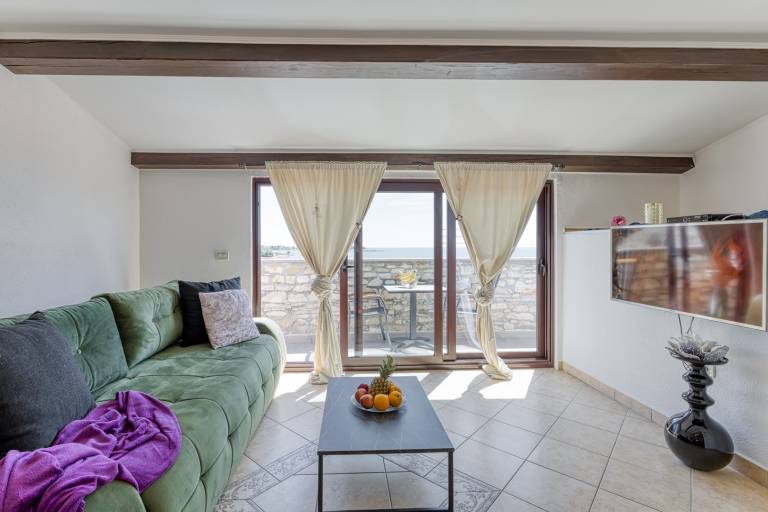 Apartment | City view | Next to the beach | Pets are welcome — photo 2